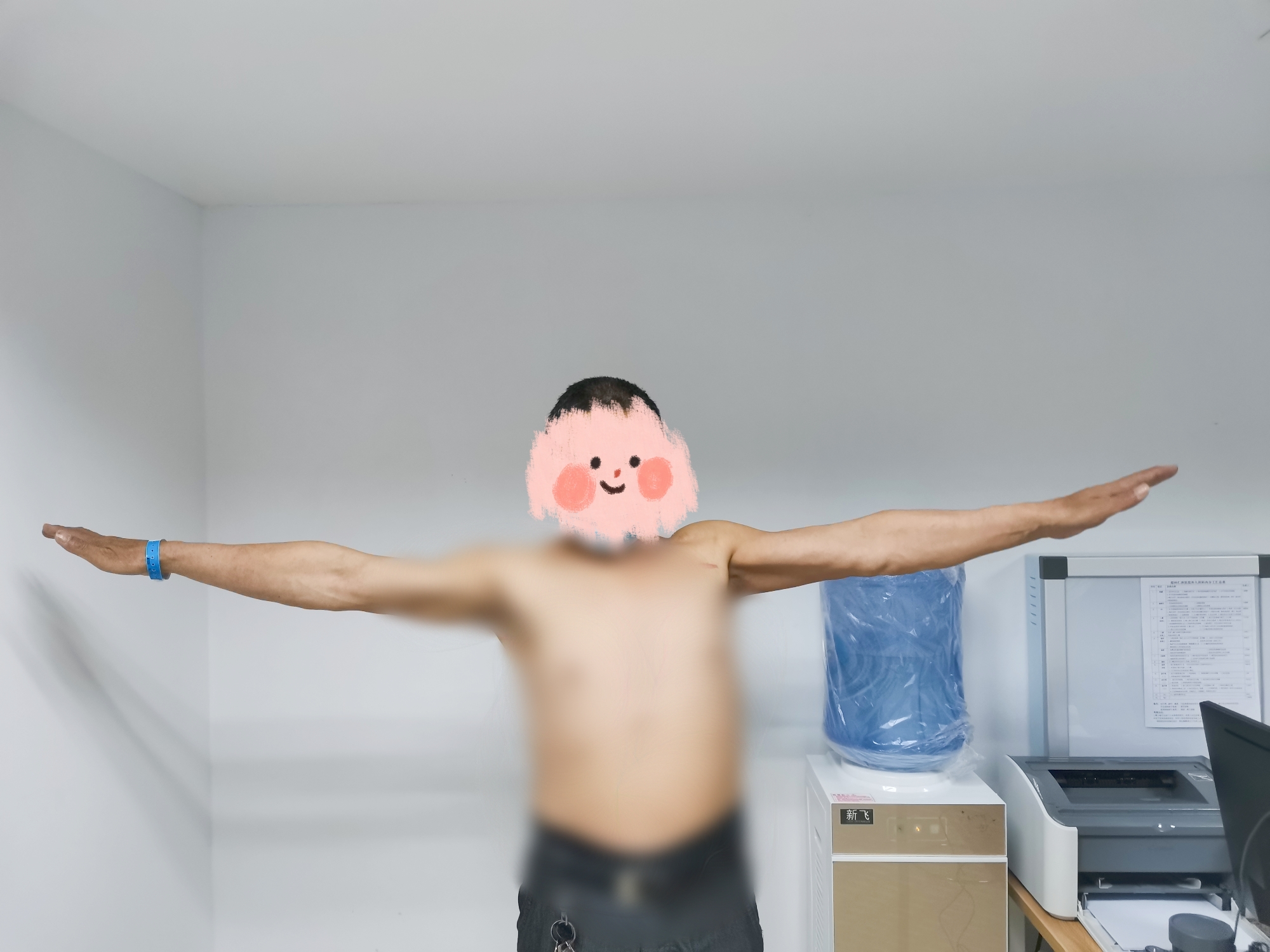 DƬ